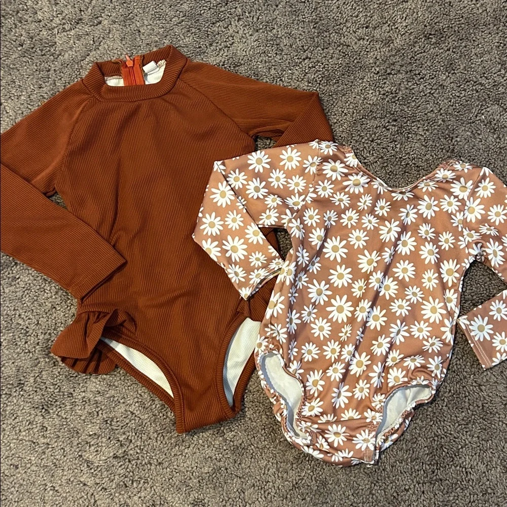 Small shop little foxies floral & ribbed one piece swimsuit bundle!